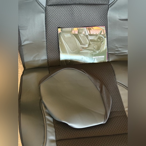 Skechers Memory Foam comfort Black Car Seat Covers Front Seats - Picture 3 of 6
